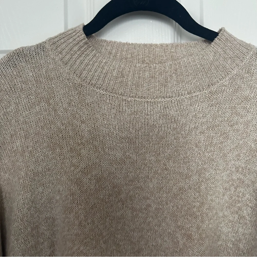 French style loose fit long sleeve knit sweater in color apricot | M - Picture 7 of 7